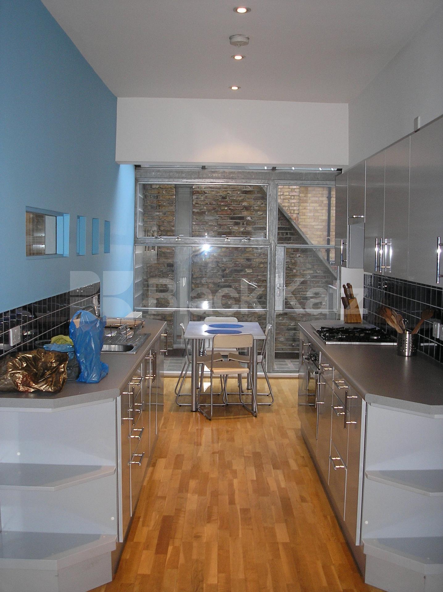 			2 Bedroom, 1 bath, 1 reception Flat			 Grays Inn Road, RUSSELL SQ WC1 WC1X